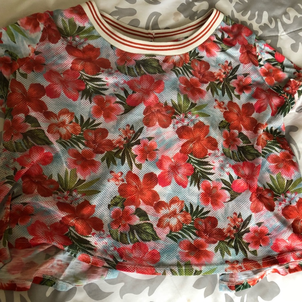 Floral/Hawaiian shirt